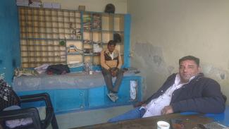 Saroj Saï dans son agence